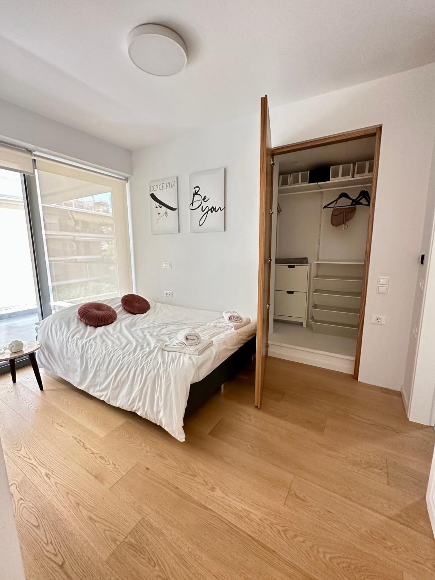 Serena At Athens Riviera Apartment วารี ภายนอก รูปภาพ
